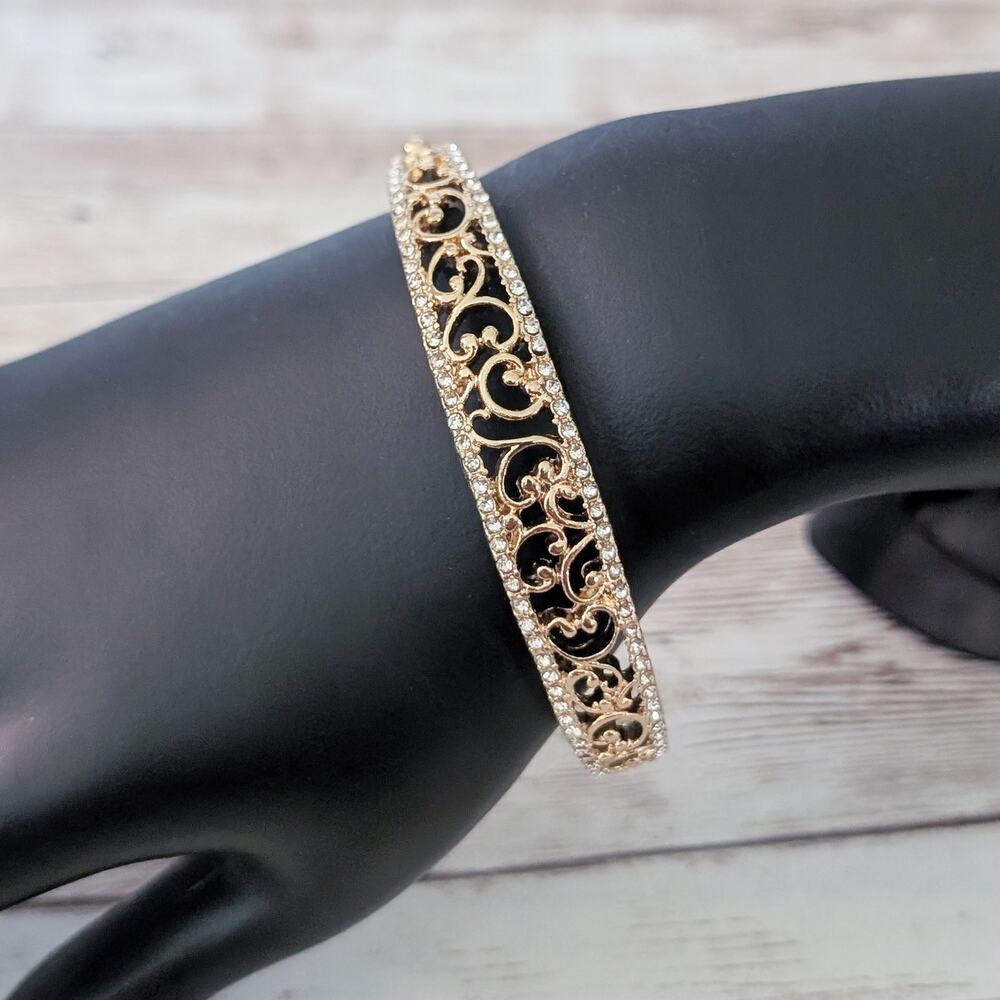 Vintage Napier Clasp Bracelet Stunning Gold Tone & Clear Gem